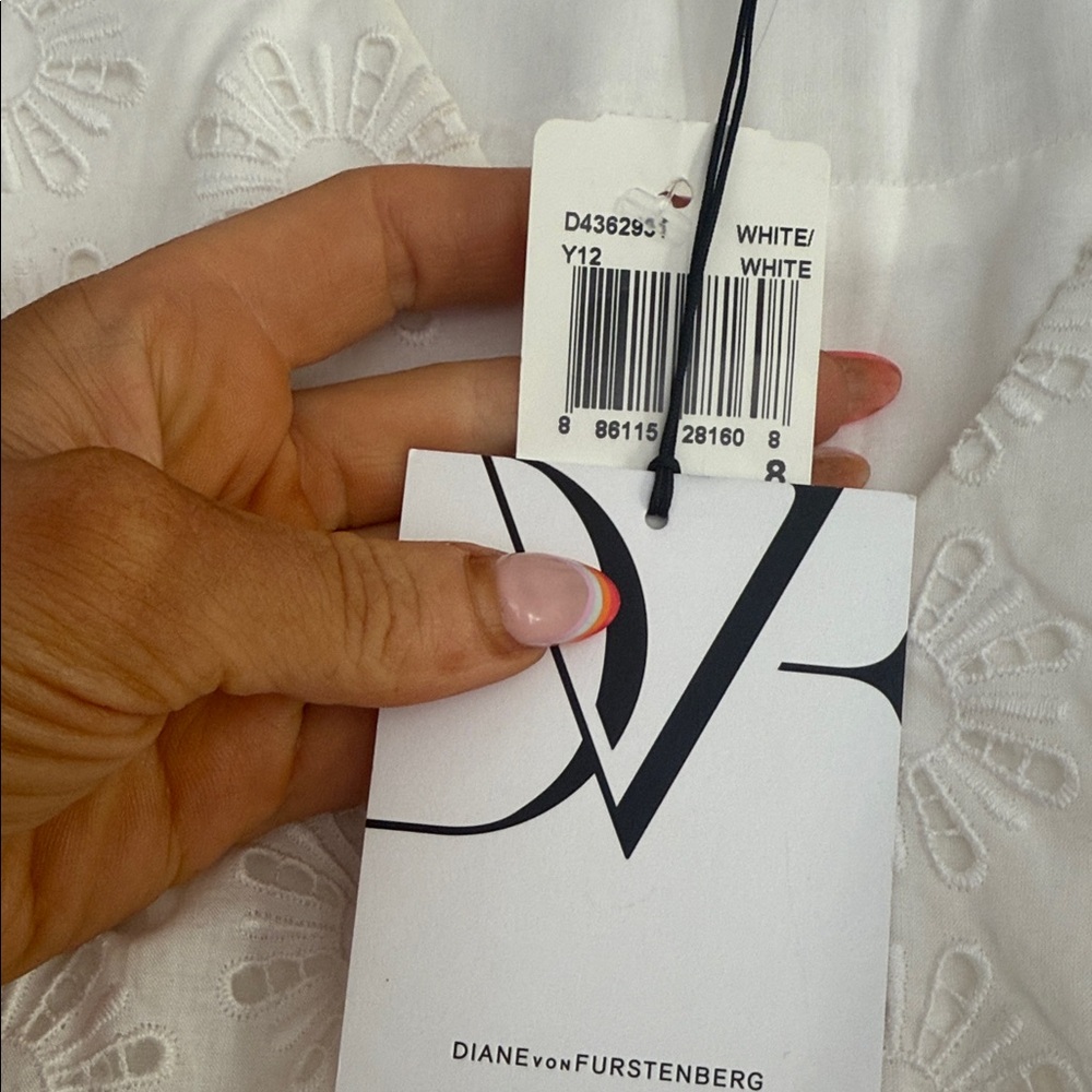 NWT Diane Von furstenberg Elegant White Sleeveless Eyelet Dress - Picture 4 of 6